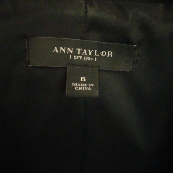 Ann Taylor blazer - Picture 4 of 5